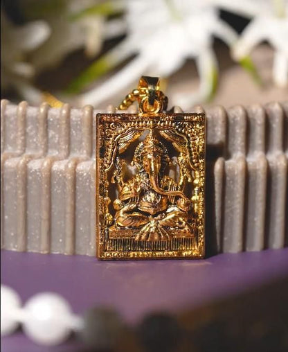 Lord Ganesha Pendant with Chain – Antique Gold Finish